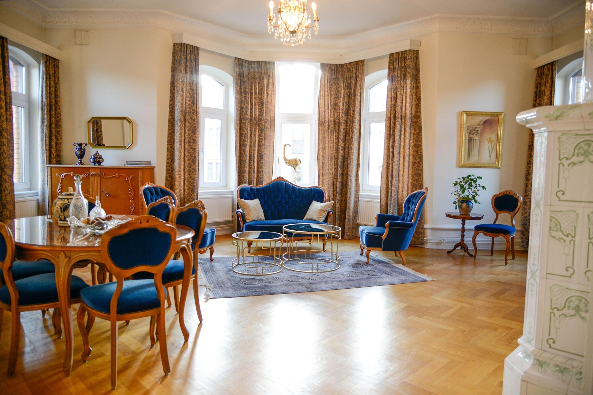 Hotel Continental Relax & Spa Халмщад Екстериор снимка