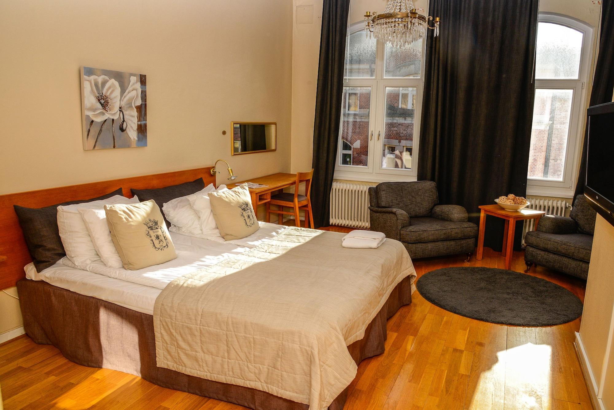 Hotel Continental Relax & Spa Халмщад Екстериор снимка