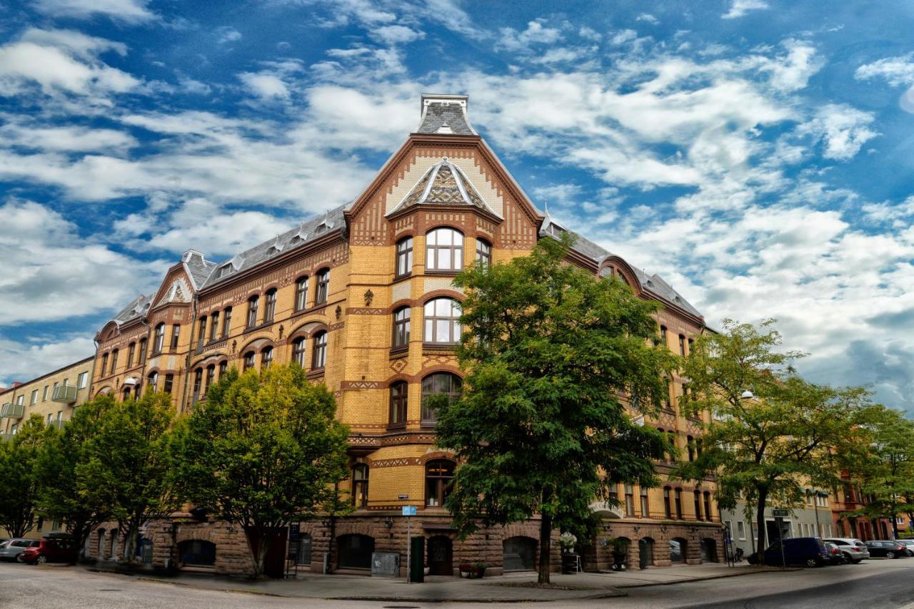 Hotel Continental Relax & Spa Халмщад Екстериор снимка